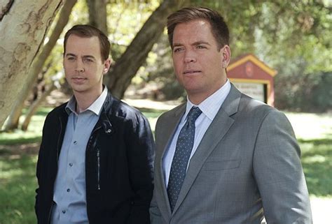 michael weatherly leaving ncis will there be tears is tony the only exit and more burning qs
