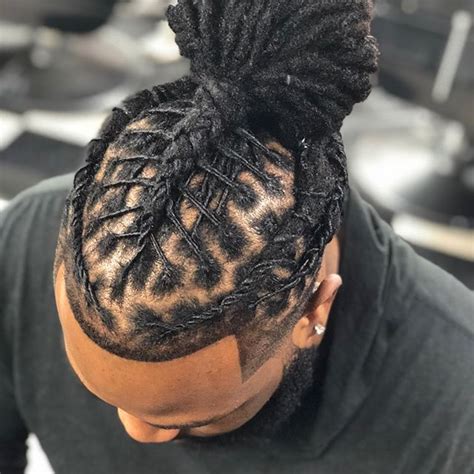 Pin By Smileynixa On D Re D S T Y Le Dreadlock Hairstyles For Men