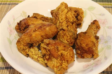 Ayam goreng is an indonesian and malaysian dish consisting of chicken deep fried in oil. Ayam Goreng Rangup - Azie Kitchen