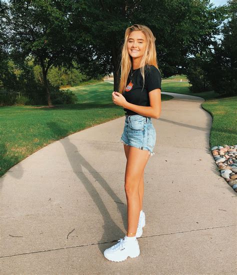 Lizzy Greene On Instagram “cheeseee” Cute Spring Outfits Cute