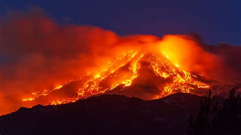 Mount Etna In Italy Erupts Twice In 48 Hours Southern Maryland