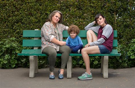 Review ‘smilf Tallies The Costs Of Motherhood The New York Times