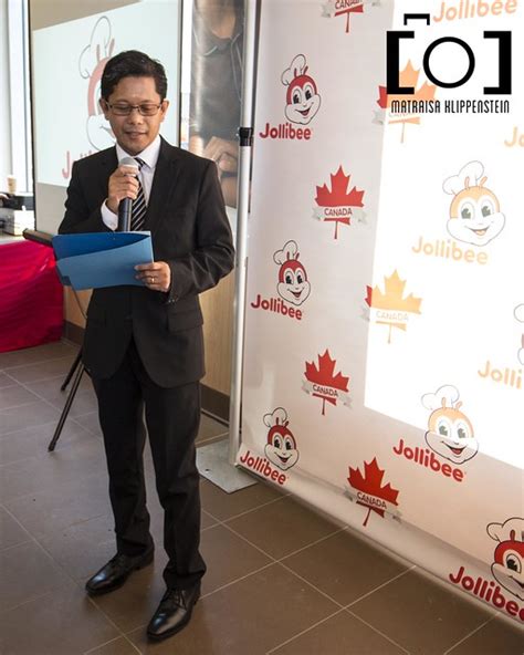 Canadas First Jollibee Now Open In Winnipeg Access Winnipeg