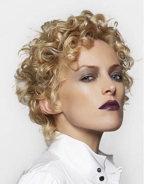 Women with short hair can opt for the spiral perm if they want to give their locks some form and bounce. Short permed hair styles