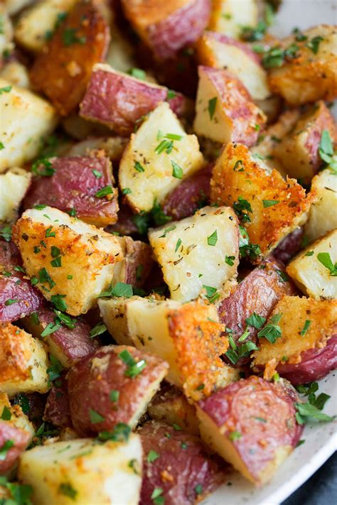 Oven Roasted Potatoes With Parmesan Garlic Herbs Mefics