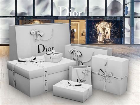 Dior Boxes And Bags In 2021 Sims 4 Sims Sims 4 Cc Furniture