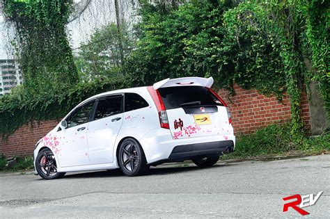 Honda jazz honda fit honda stream modified cars jdm cars car photography car accessories cars and motorcycles vehicles. Sakura Mankai (Honda Stream RN6)