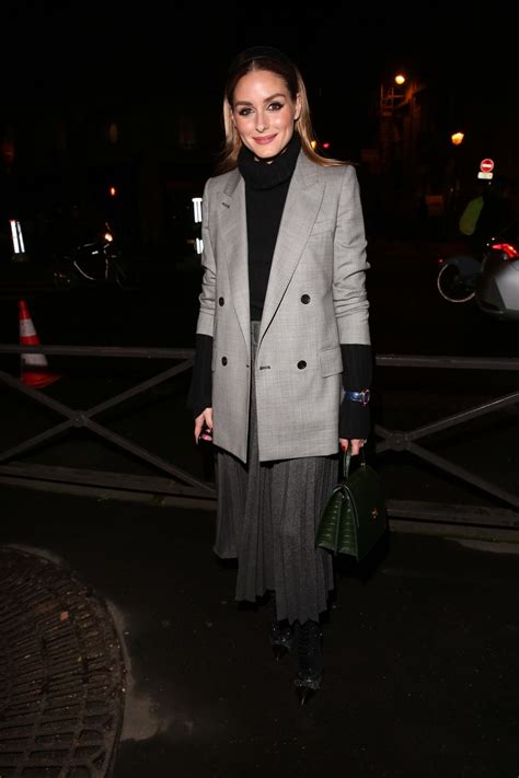 Olivia Palermo Arrives At Hermes Fashion Show At Paris Fashion Week 02