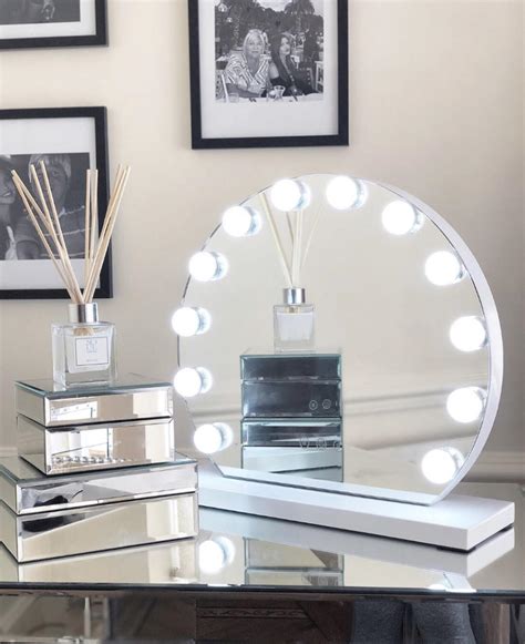 Aliexpress carries many round vanity related products, including makeup mirror with magnification , wash bag for makeup , makeup mirror round , handbag to organize , mixer for washbasin. Niches 'LITE' Round Hollywood Makeup White 12 Bulb ...