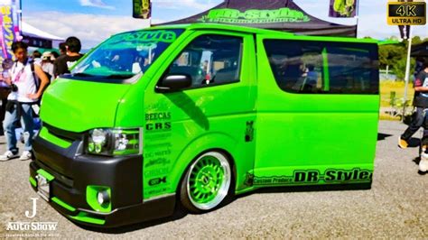 Protect your hiace lwb van and keep it in peak condition with these strong and resilient extras from the exterior protection pack. (4K)DR-STYLE TOYOTA 200 HIACE modified DRスタイル 200系ハイエース ...