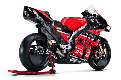 Learn more about the latest regulatory developments of the world motogp championship, decrypted for you in a simple and fun way. MotoGP: Ducati unveils its Desmosedici GP race bike for 2020. MEGA gallery and TECH SPECS ...