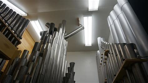 Music With Twists And Turns Theres More To A Pipe Organ Than Meets