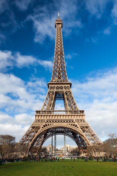 Tourismus+congress gmbh kaiserstraße 56 60329 frankfurt am. Eiffelturm, Wahrzeichen von Paris — Stockfoto © WDGPhoto ...