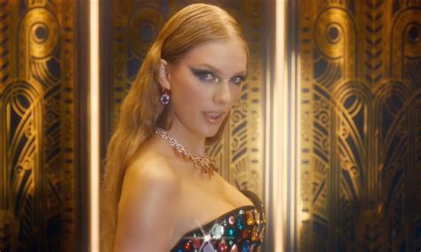 Taylor Swift Tells A Cinderella Story In Star Studded ‘bejeweled Video