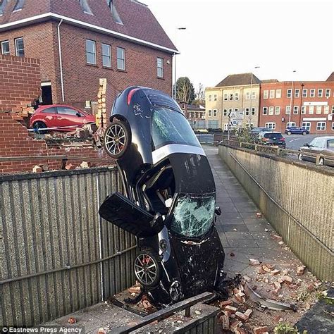 Pensioner 73 Crashes His 192mph Porsche 911 Through A Brick Wall