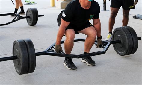 3 Key Trap Bar Deadlift Benefits Lifting More Weight For Strength And