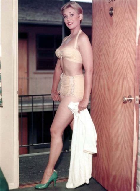 Kim Novak Marilyn Pauline Novak Nació El 13 De Febrero Del Año 1933