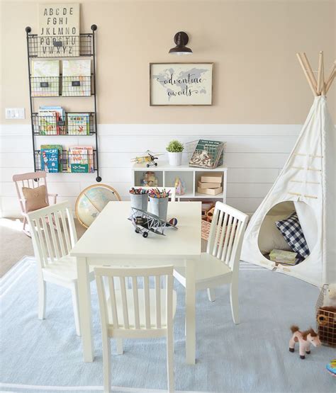 Playtime is essential to the development of your growing child. Modern Farmhouse Playroom Makeover | Playroom decor, Home ...