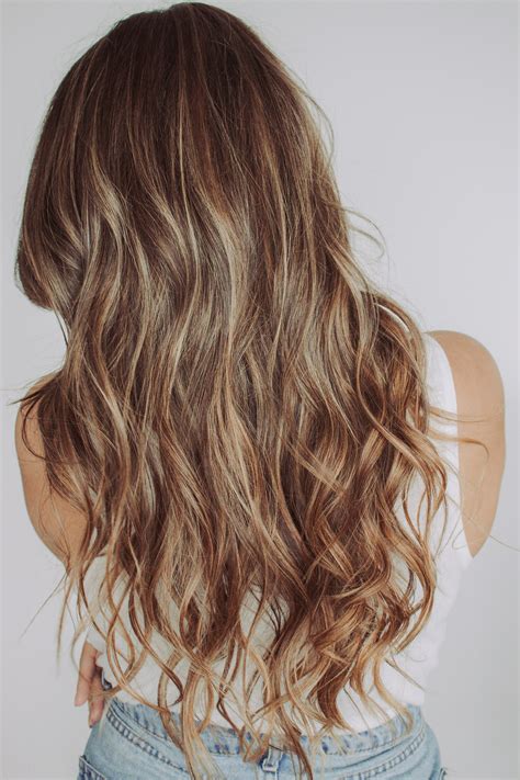 Effortless hairstyle | Beachy hair, Effortless hairstyles, Long hair waves