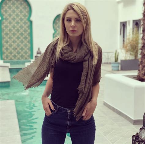 242 Best Lauren Southern Images On Pholder Lauren Southern Lauren