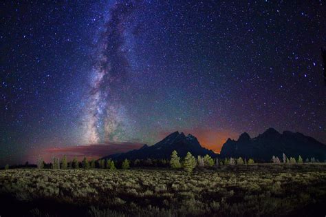 Milky Way Stars Mountains Field Night Wallpaper تانی کال