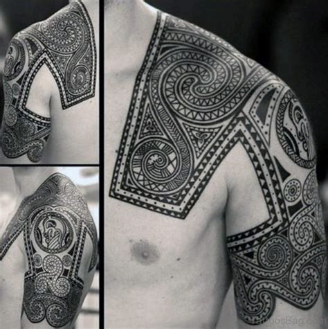 Here is a bit confusing tattoo of the legendary norse goat heiðrún that produces mead by eating tree leaves. 62 Stylish Nordic Shoulder Tattoos