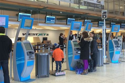 Charges laid after false baggage claims at Edmonton airport: RCMP ...