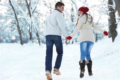 Romantic Ways To Enjoy The Cold Weather Sheknows