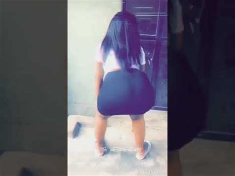 Lady Twerking To Vibrate By Cannyace Youtube