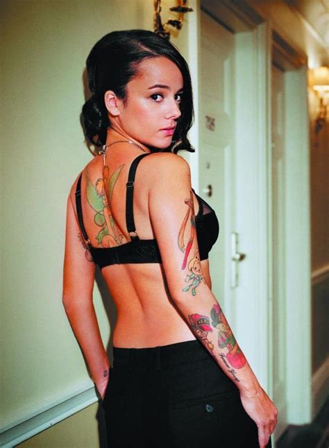 Alizee Sexy From Facebook Cellebrities Pinterest Sexy Celebrities And Celebs