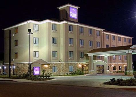 Sleep Inn & Suites Six Flags San Antonio - I-10, Exit 557, TX - See