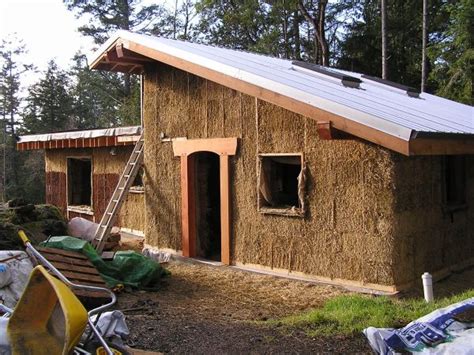 10 Straw Bale Homes An Eco Friendly Alternative To Explore