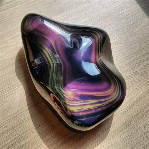 Rainbow Obsidian Properties Colors Occurrence Geology In Gems