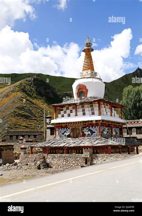 Traditional Tibetan Pagoda In A Village Road Side Stock Photo Alamy