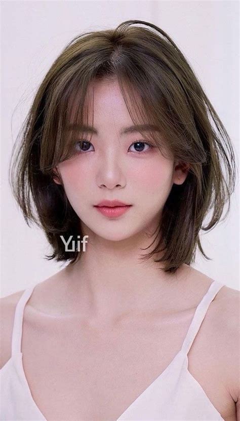 Pin by on 𝐌𝐘 in 2023 Short hair haircuts Short hair with bangs