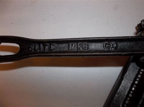 RARE Vtg Antique Cast Iron Auto Car Jack Elite MFG Co. Ashland OH 4NX