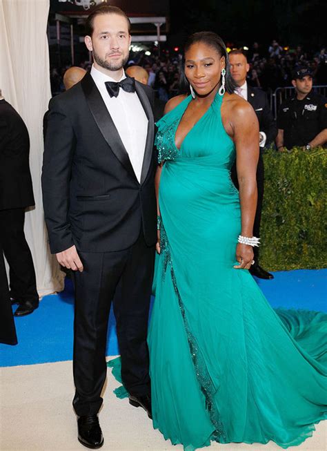 Venus williams net worth 2020 rich lifestyle salary cars house family. Serena Age. Venus Williams - Wikipedia