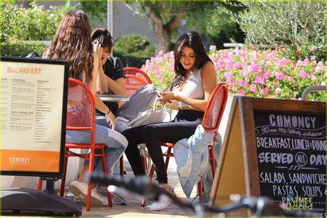 Full Sized Photo Of Madison Beer Lunch With Friends In La 20 Madison Beer Is Getting Ready To