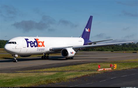 Boeing 767 300f Fedex Federal Express Aviation Photo 6072053