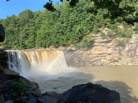 Cumberland Falls The Niagara Of The South Stockpiling Moms