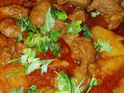 Lamb can be an acquired taste, especially if not prepared correctly. Easy Lamb Curry recipe by Foodeva Marsay (marriam S)