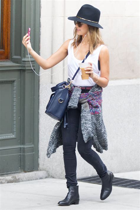 Jessica Alba Street Style Out In New York City September 2014