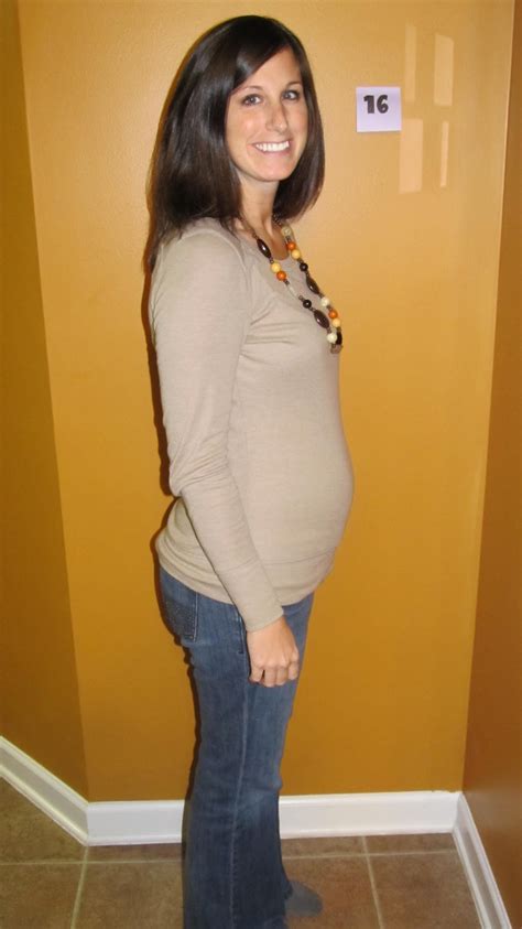 First Baby 16 Weeks Pregnant Belly Pictures Pregnantb