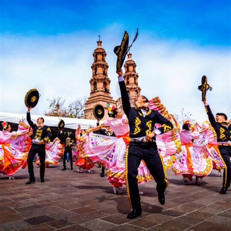 Descubre La Magia De Las Festividades Danzas Y Música Tradicionales De