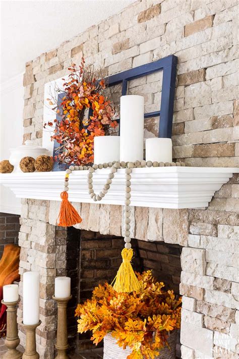 Sure, everyone has a different style when it comes to painting and shaping nails. Fall Decorating Ideas: 25 Ways to Make Your Home Fall Cozy ...