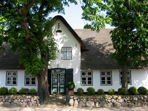 Auf der website fanden wir einfach und schnell eine freie wohnung. Keitum auf Sylt | Wohnen, Sylt, Friesisch