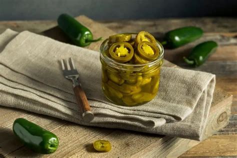 How To Can Jalapenos Quick Pickled Jalapenos Recipe Tiny Kitchen Divas
