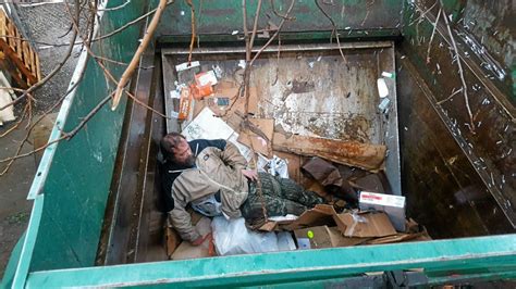 Chico Homeless Man Crushed Inside Garbage Truck Survives Chico