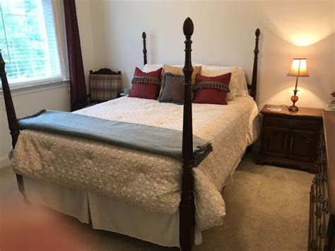Pennsylvania House Queen Bedroom Set In Franklin Williamson County