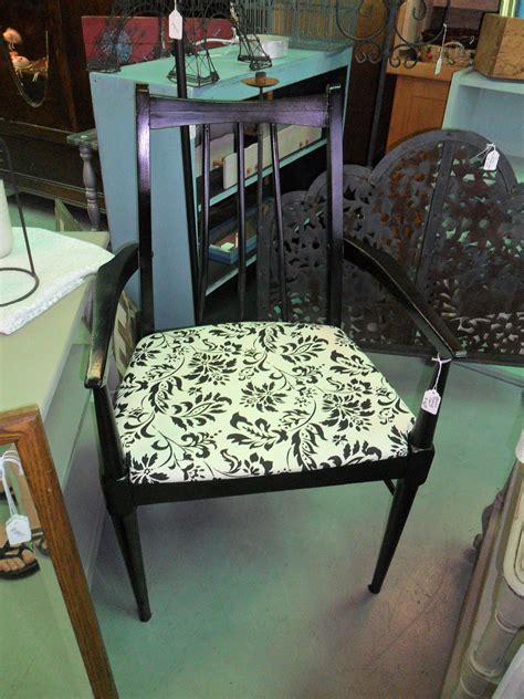 Find images of pretty chair. Very pretty chair make-over, new paint and new fabric ...